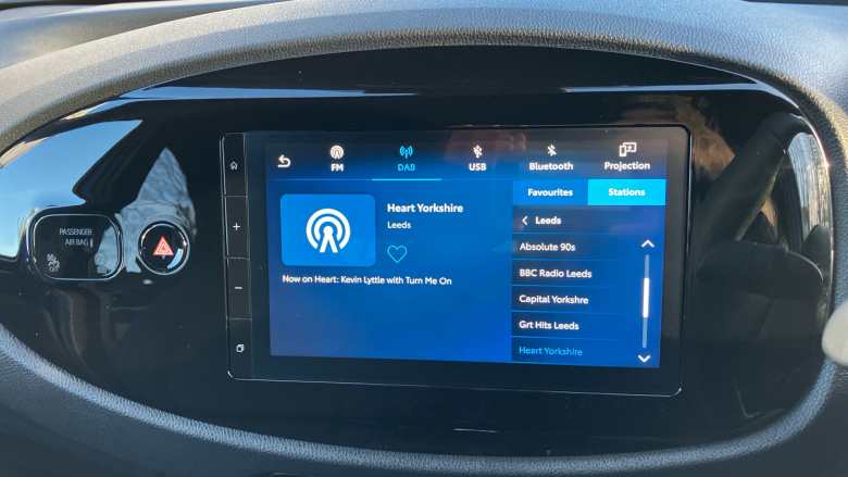 Toyota Aygo X 1.0 VVT-i Edge 5dr Petrol Hatchback